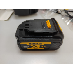 DCB1102MD Type 1 Battery Charger 1 Unid.