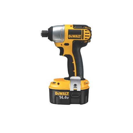 DC830 Type 1 Impact Wrench